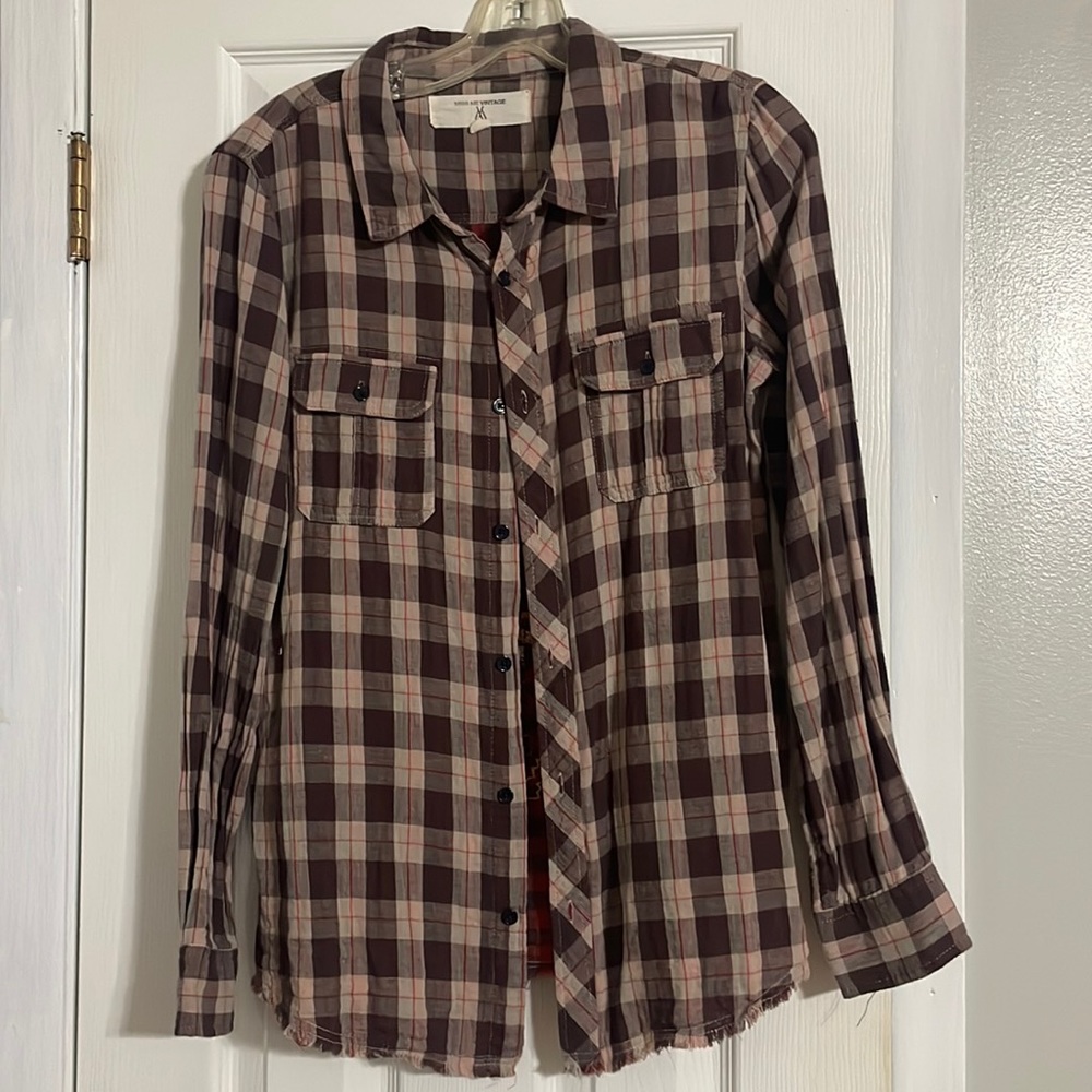 MISS ME Womens Vintage Button Down